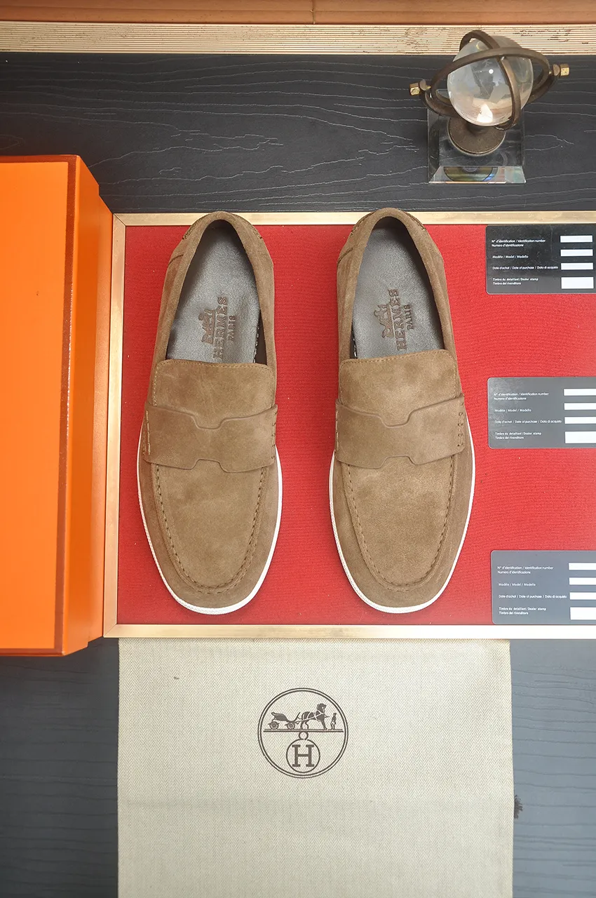 Men's Men's Shoes💰560💶[[HERMES]] (High-end Niuli) New 🍀 HERMES - top version of Hermès classic casual leather shoes! Made of imported original cowhide, the inner top layer is comfortable cowhide lining! Original wear-resistant rubber outsole! High quality products! Code number 39-45 (45 customized)